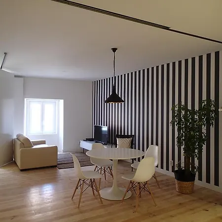 Apartment Loving Chiado Lisbon