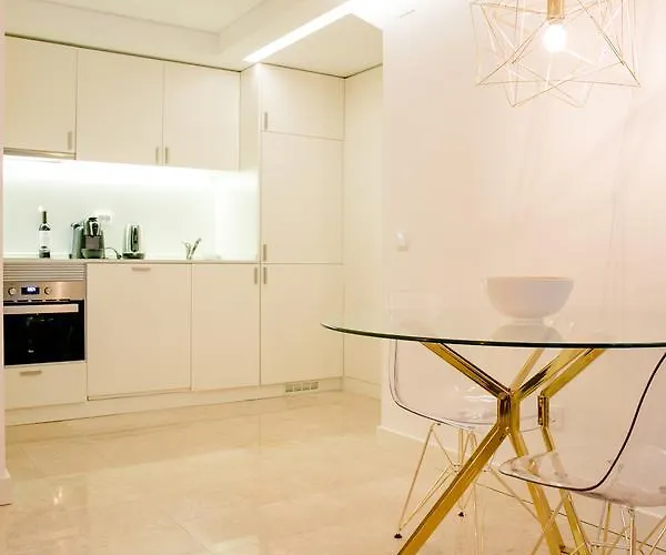 Appartamento Loving Chiado *