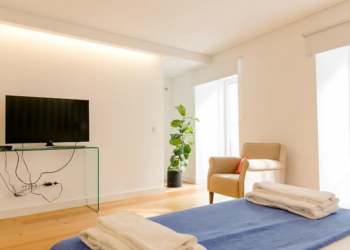 Loving Chiado Lisboa